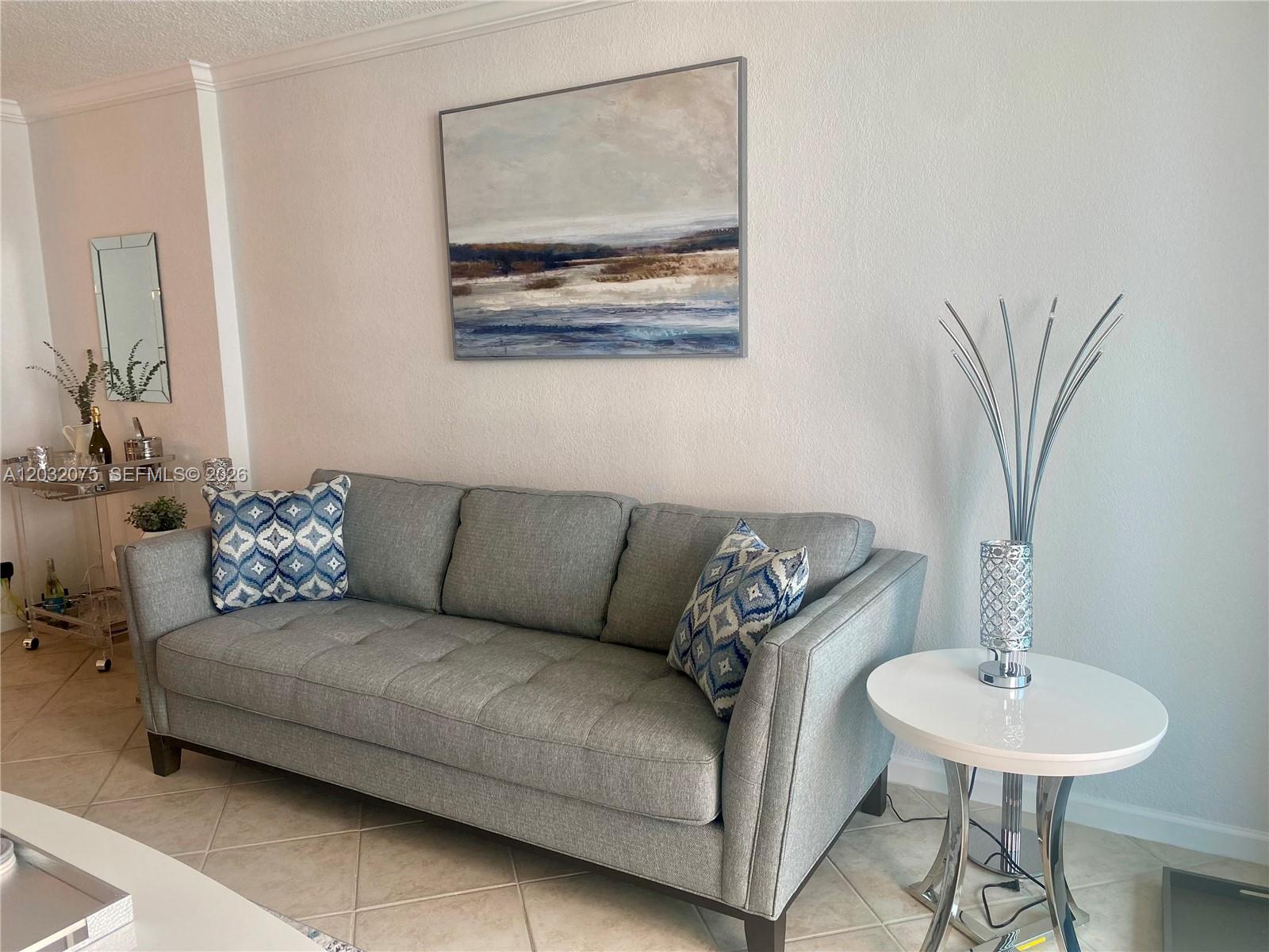 2501 S Ocean Dr 1002 (AVAILABLE AUG)