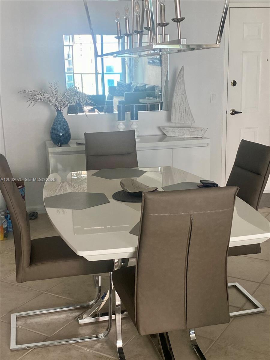 2501 S Ocean Dr 1002 (AVAILABLE AUG)