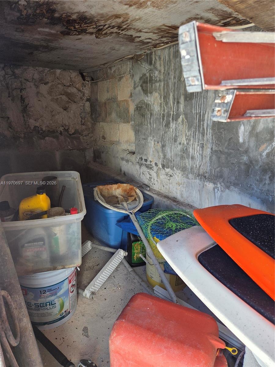 BLUE WATERS TR VILLAGE SE - Residential