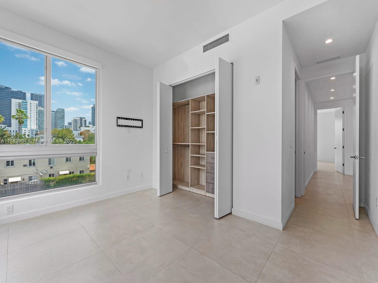 MAP OF MIAMI DADE CO. FL. - Residential