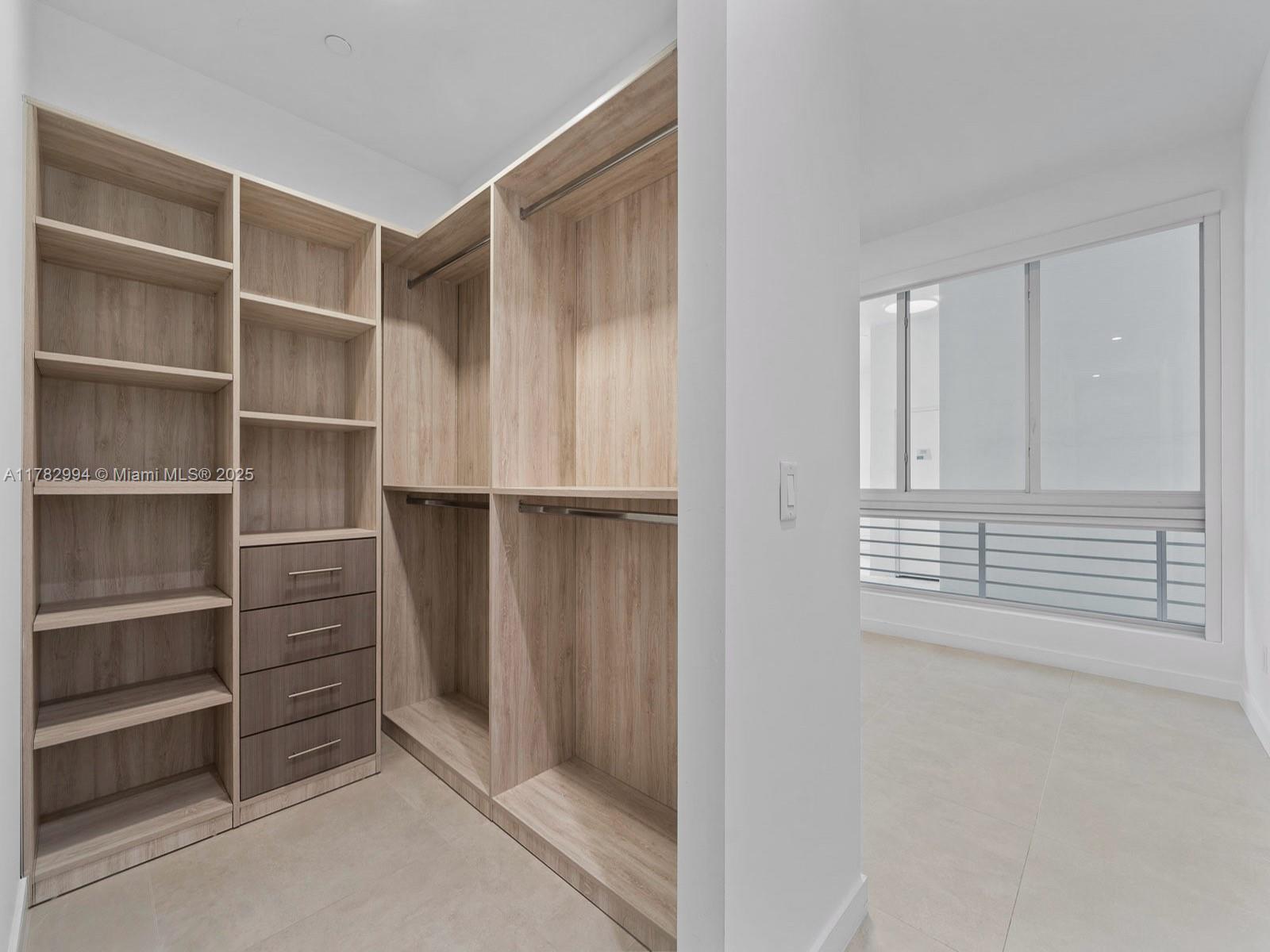 MAP OF MIAMI DADE CO. FL. - Residential