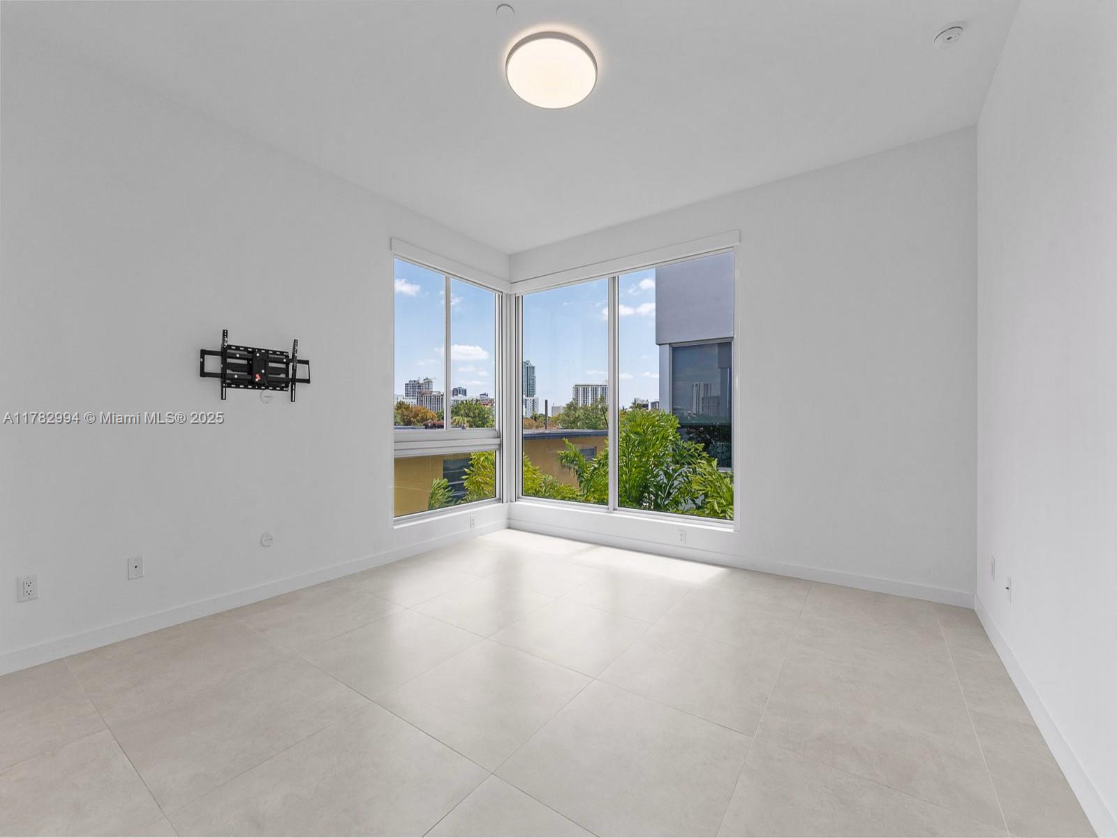 MAP OF MIAMI DADE CO. FL. - Residential