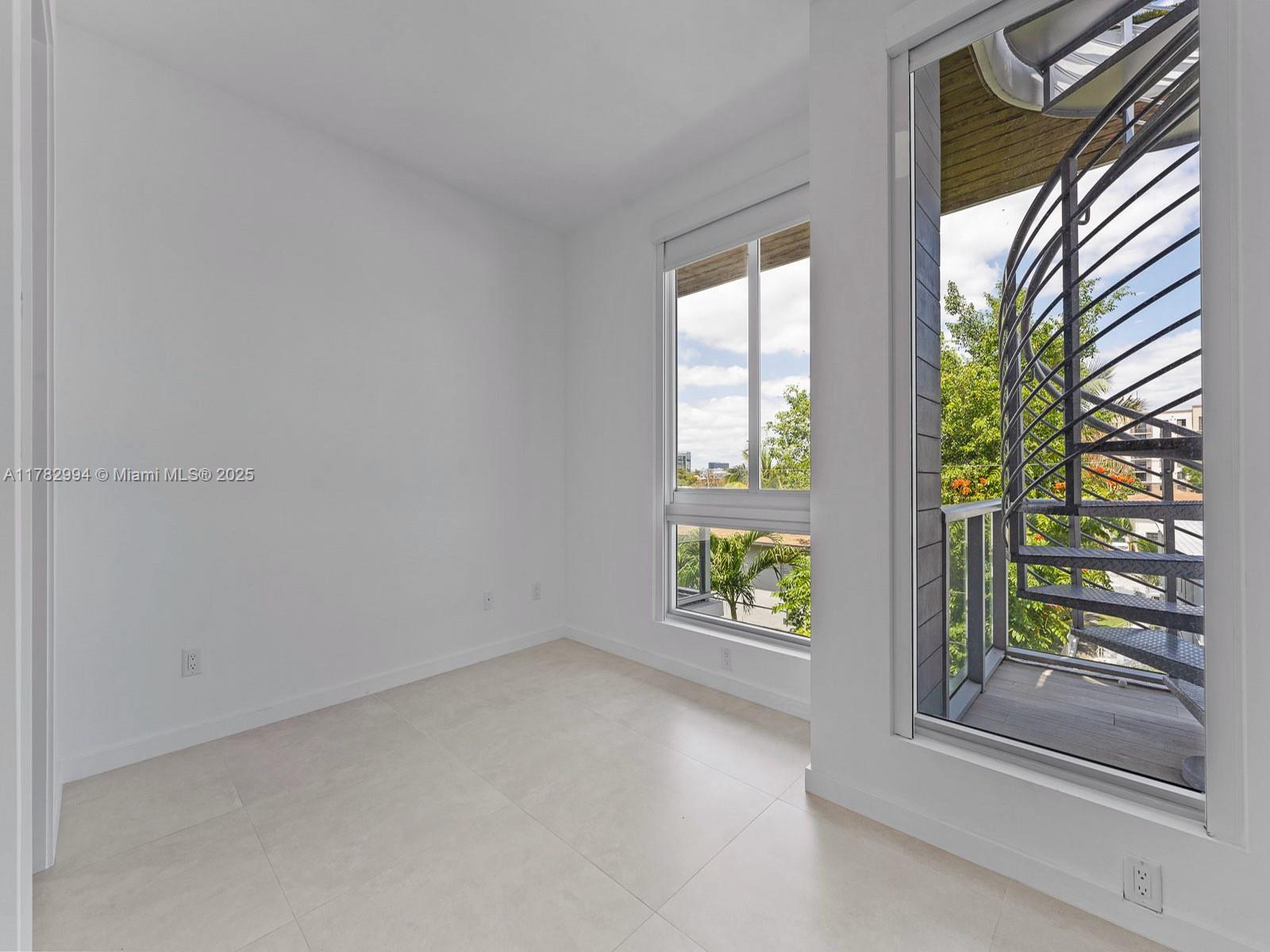 MAP OF MIAMI DADE CO. FL. - Residential