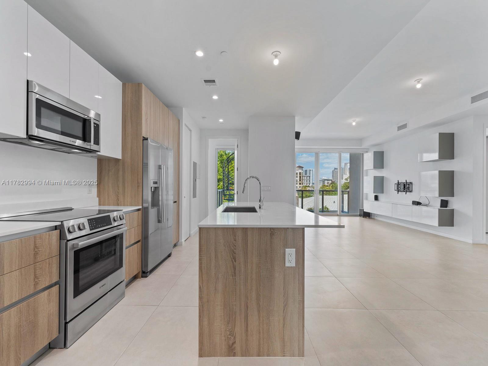 MAP OF MIAMI DADE CO. FL. - Residential