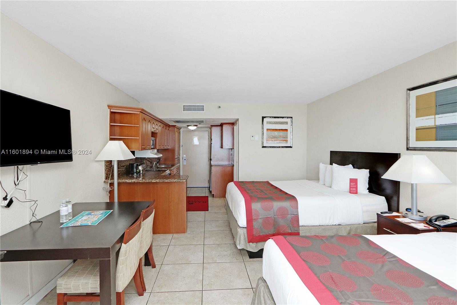 THE AVENTURA BEACH CLUB C - Residential