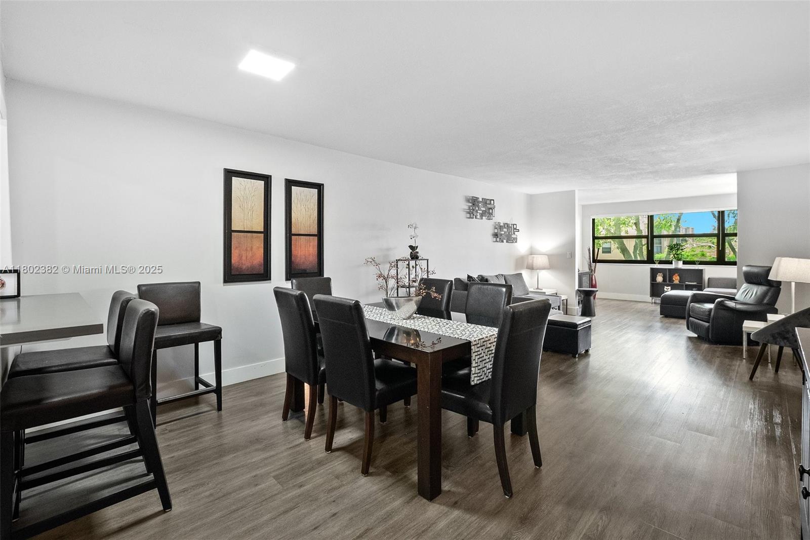 View photos, virtual tours, details... 10451 Sunrise Lakes Blvd 203