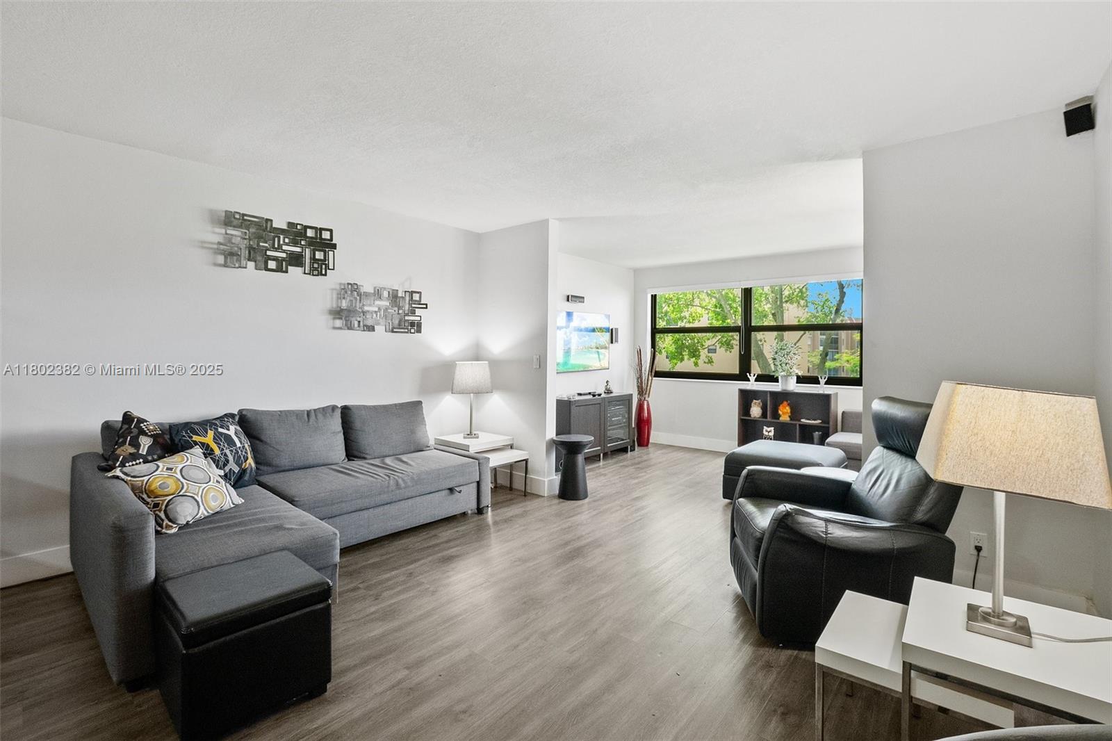 Property for Sale at 10451 Sunrise Lakes Blvd 203, Sunrise, Miami-Dade County, Florida - Bedrooms: 2 
Bathrooms: 2  - $229,900