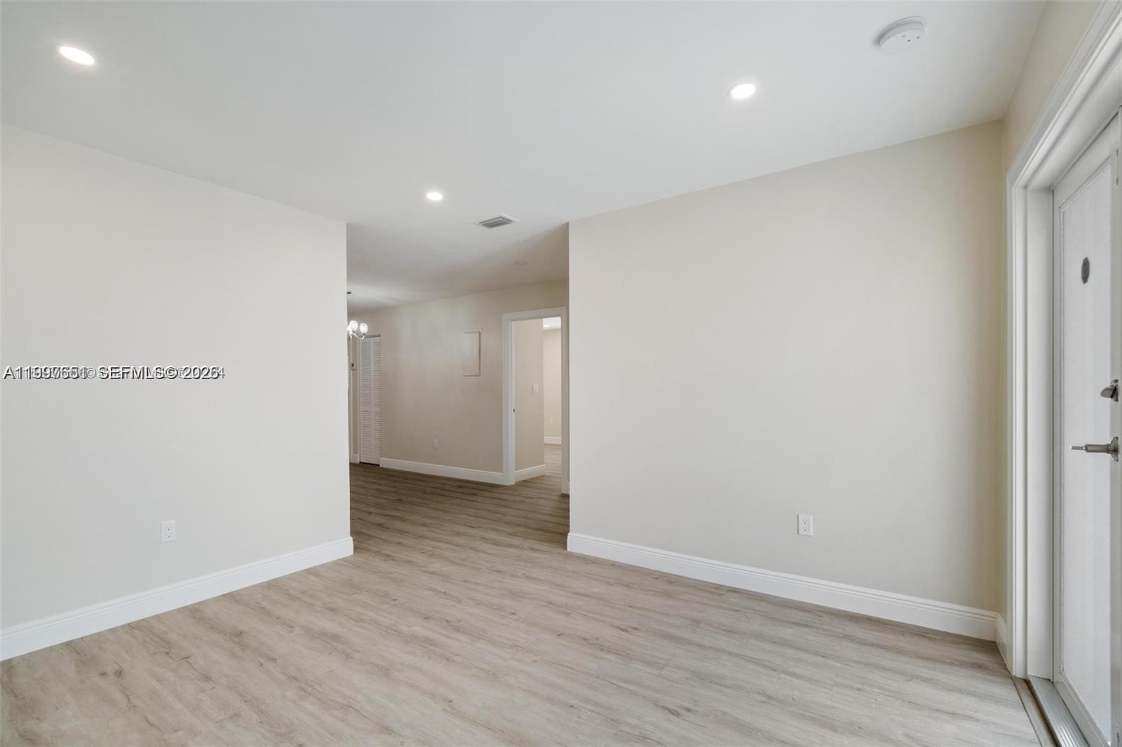 PRIVATE VILLAGE NO 1 COND - Residential Lease