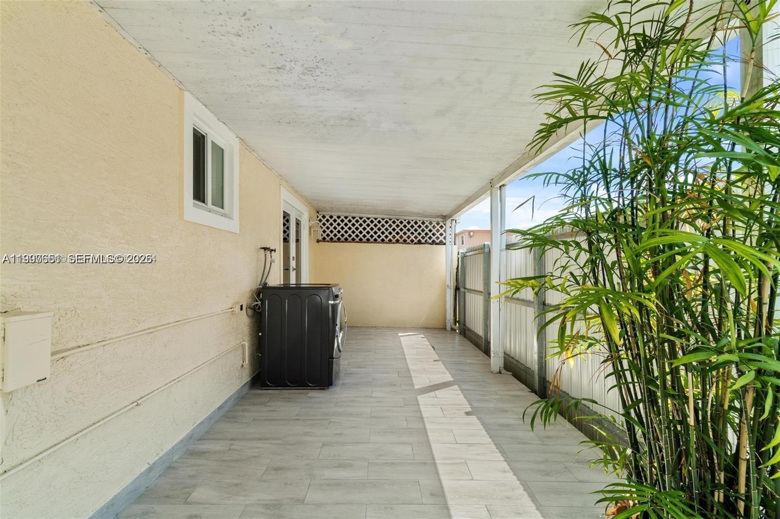 PRIVATE VILLAGE NO 1 COND - Residential Lease