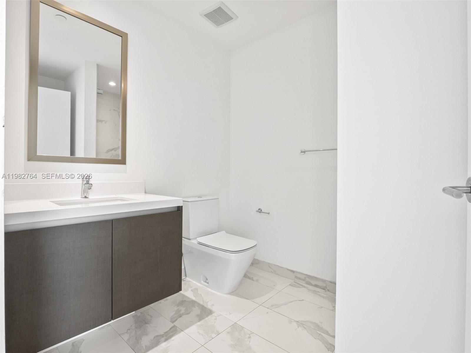 PARAMOUNT MIAMI WORLDCENT - Residential