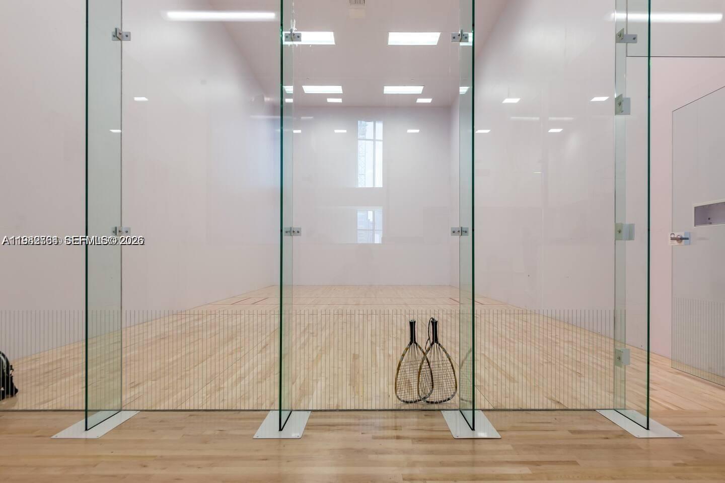 PARAMOUNT MIAMI WORLDCENT - Residential