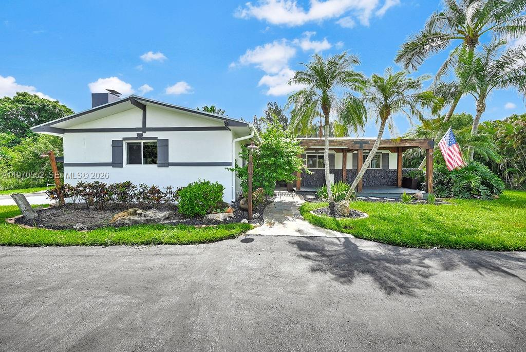 CHAMBERS LAND CO SUB NE1/ - Land