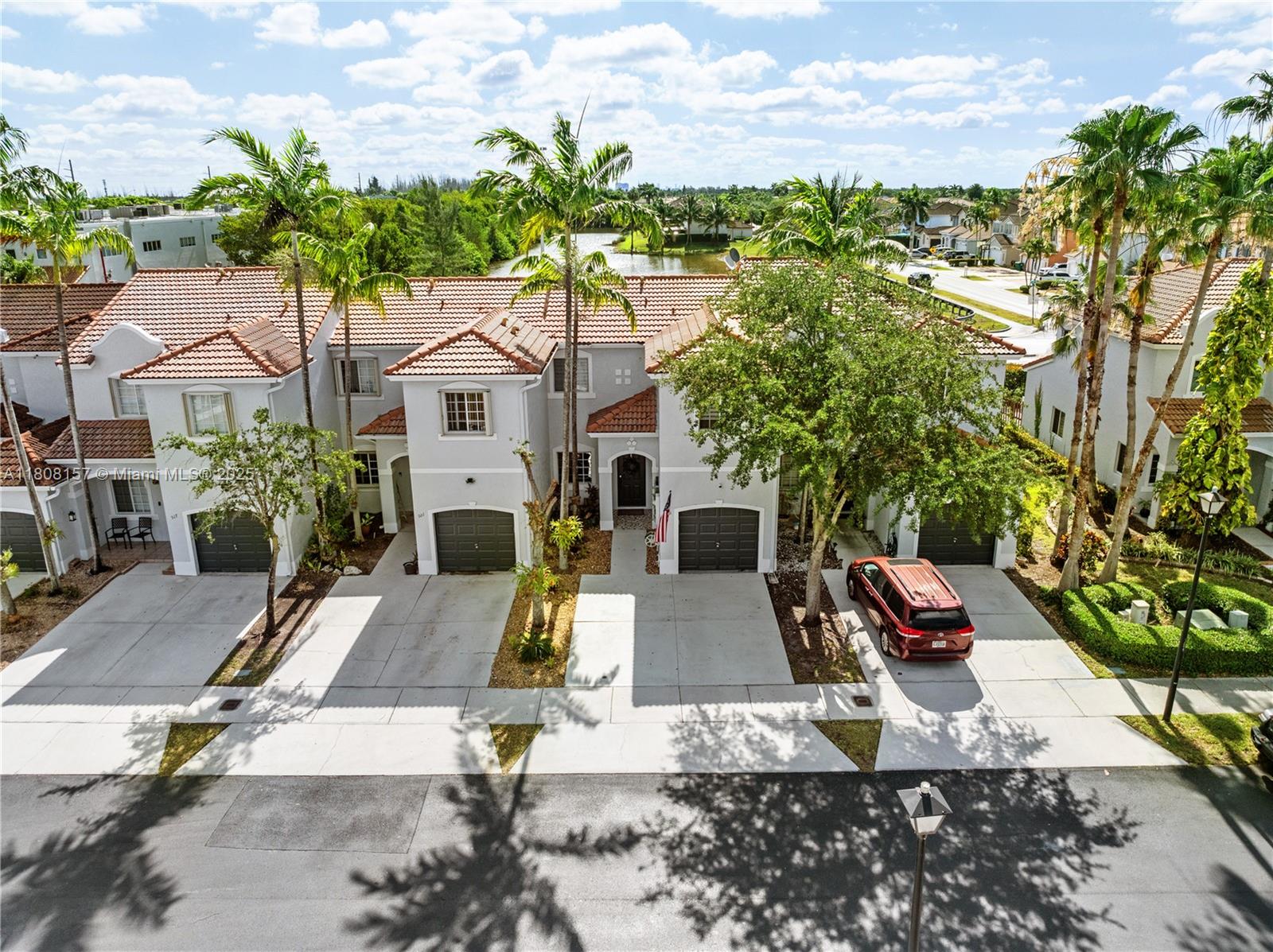 925 SW 147th Ct