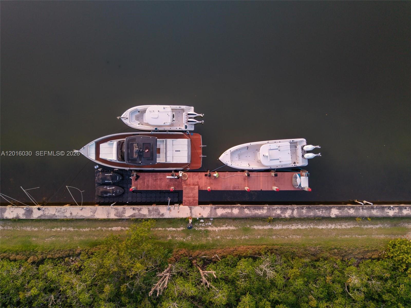 HAMMOCK OAKS HARBOR SEC 3 - Residential