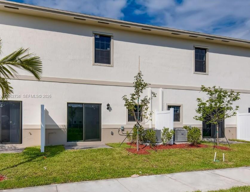 REGAL PALM SUBDIVISION - Residential Lease