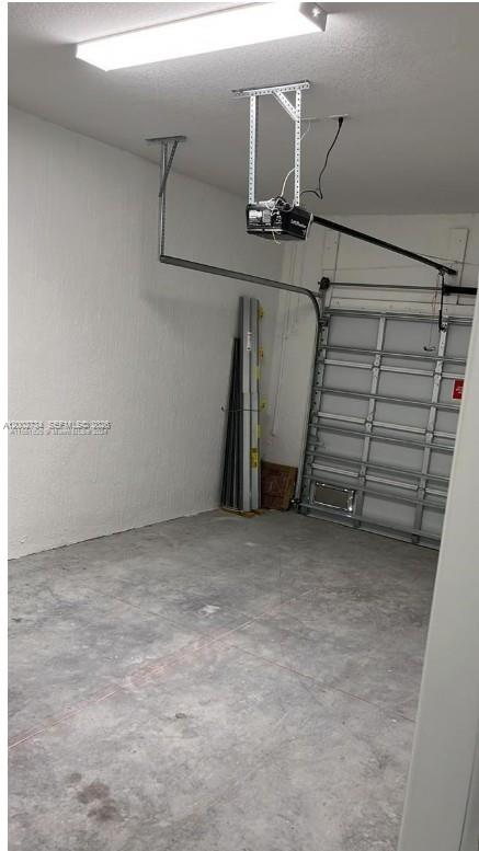 REGAL PALM SUBDIVISION - Residential Lease