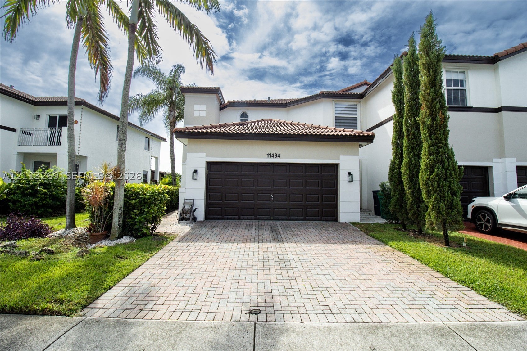 View photos, virtual tours, details... 11494 NW 79th Ln