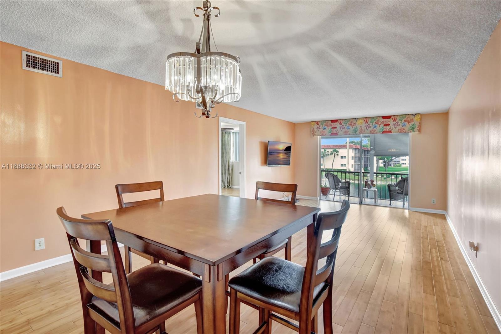 HOLLYBROOK GOLF AND - Residential Lease