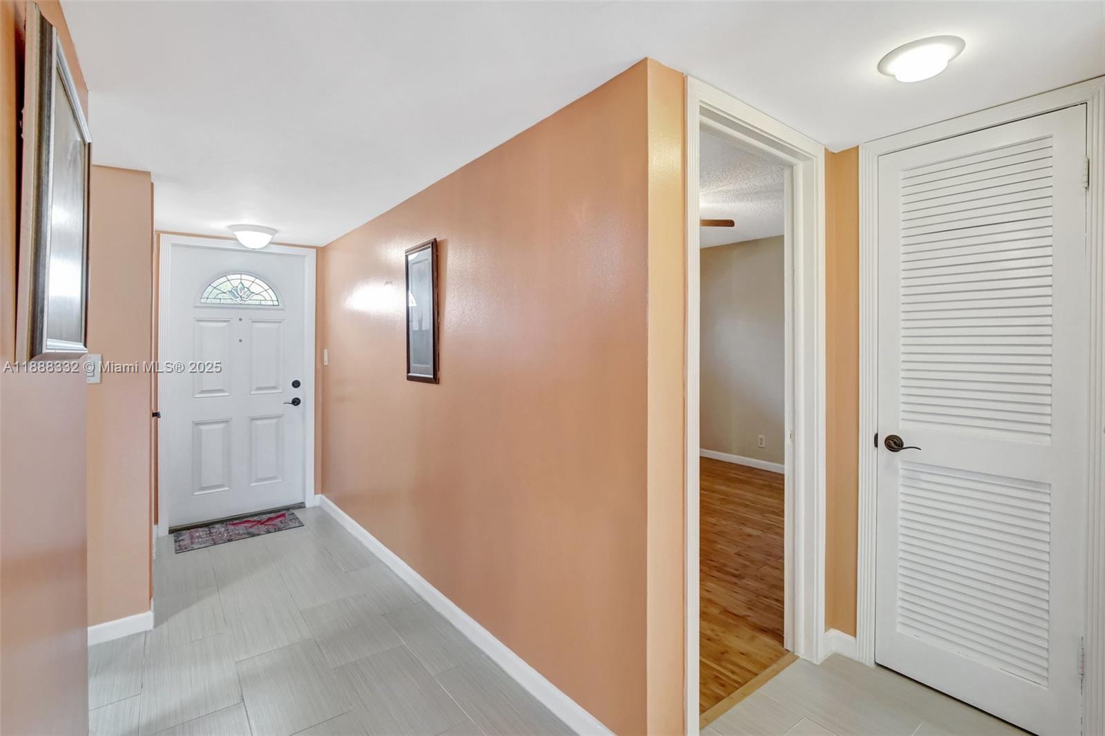 HOLLYBROOK GOLF AND - Residential Lease