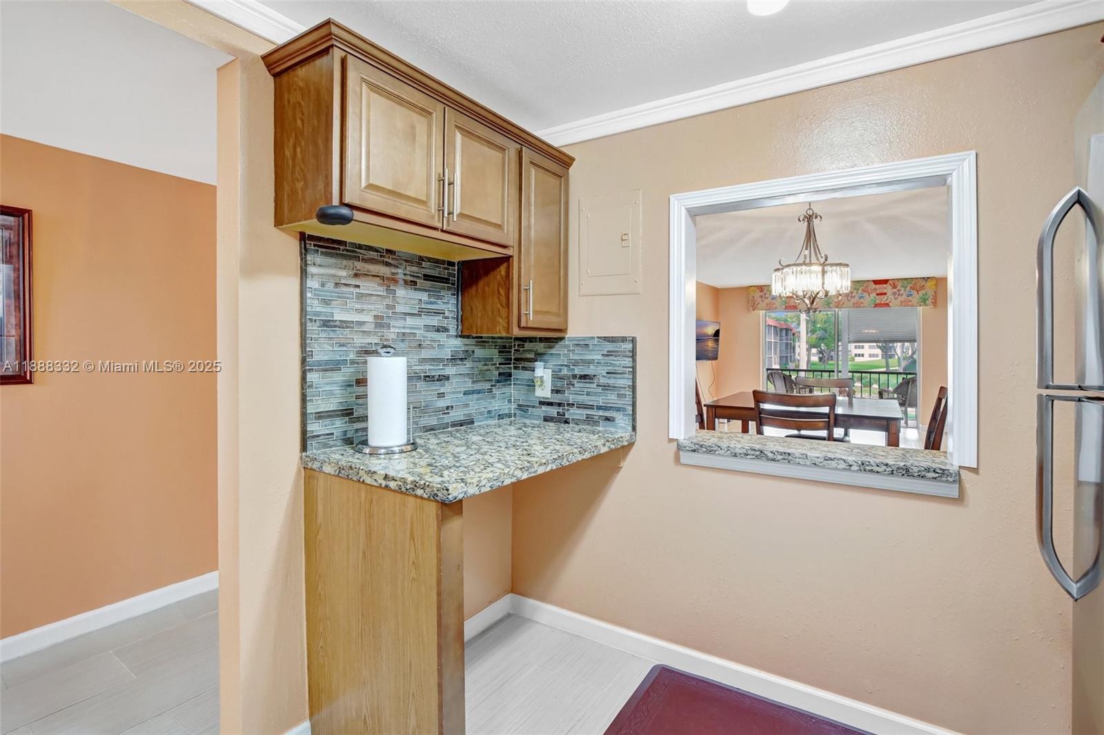 HOLLYBROOK GOLF AND - Residential Lease