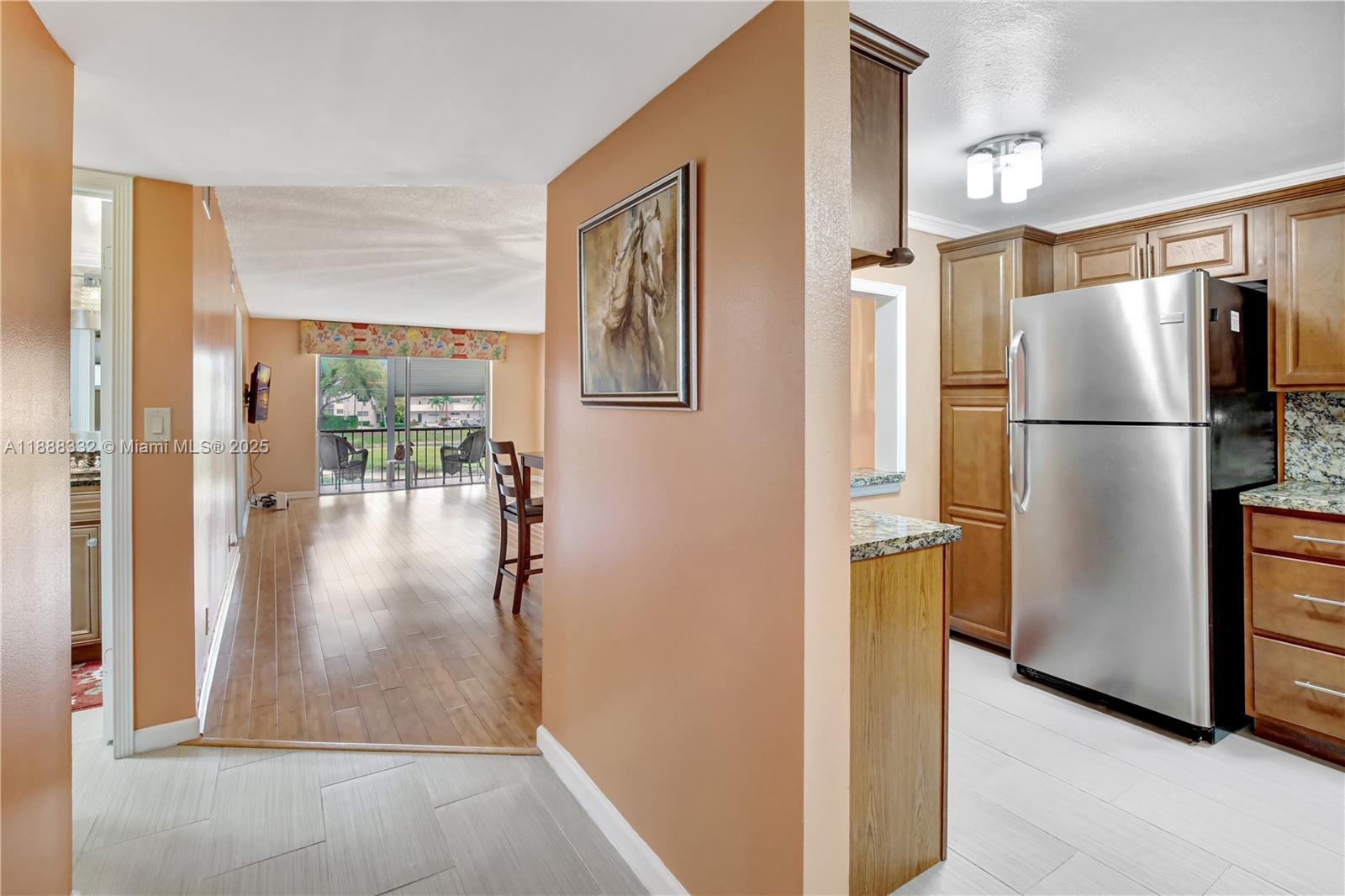 HOLLYBROOK GOLF AND - Residential Lease