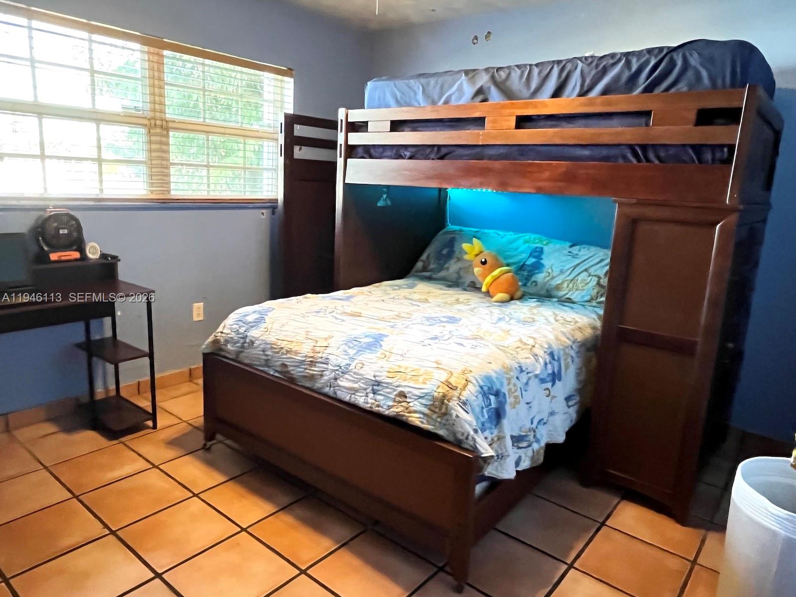 REDLANDS MANSIONS - Residential