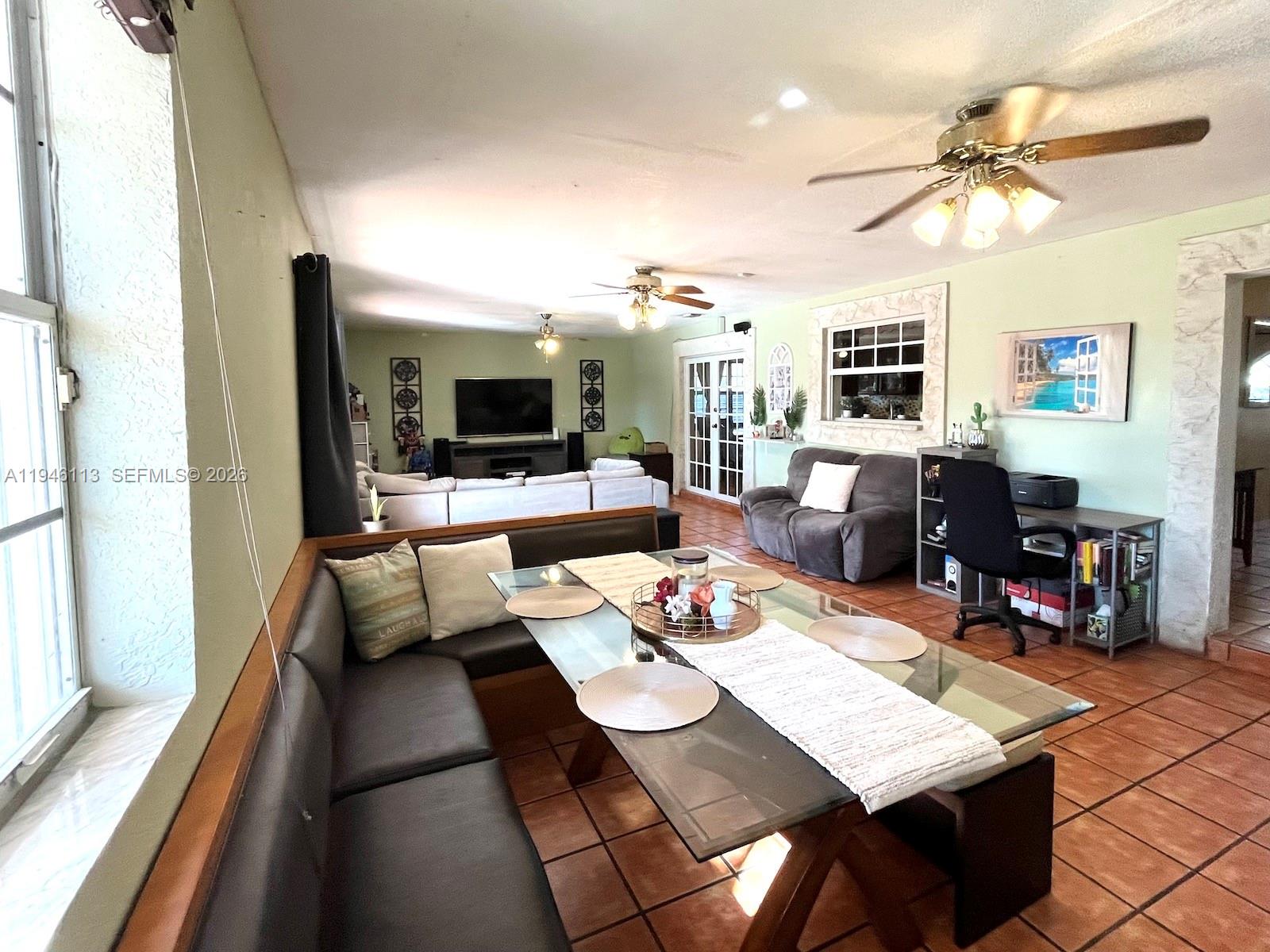 REDLANDS MANSIONS - Residential