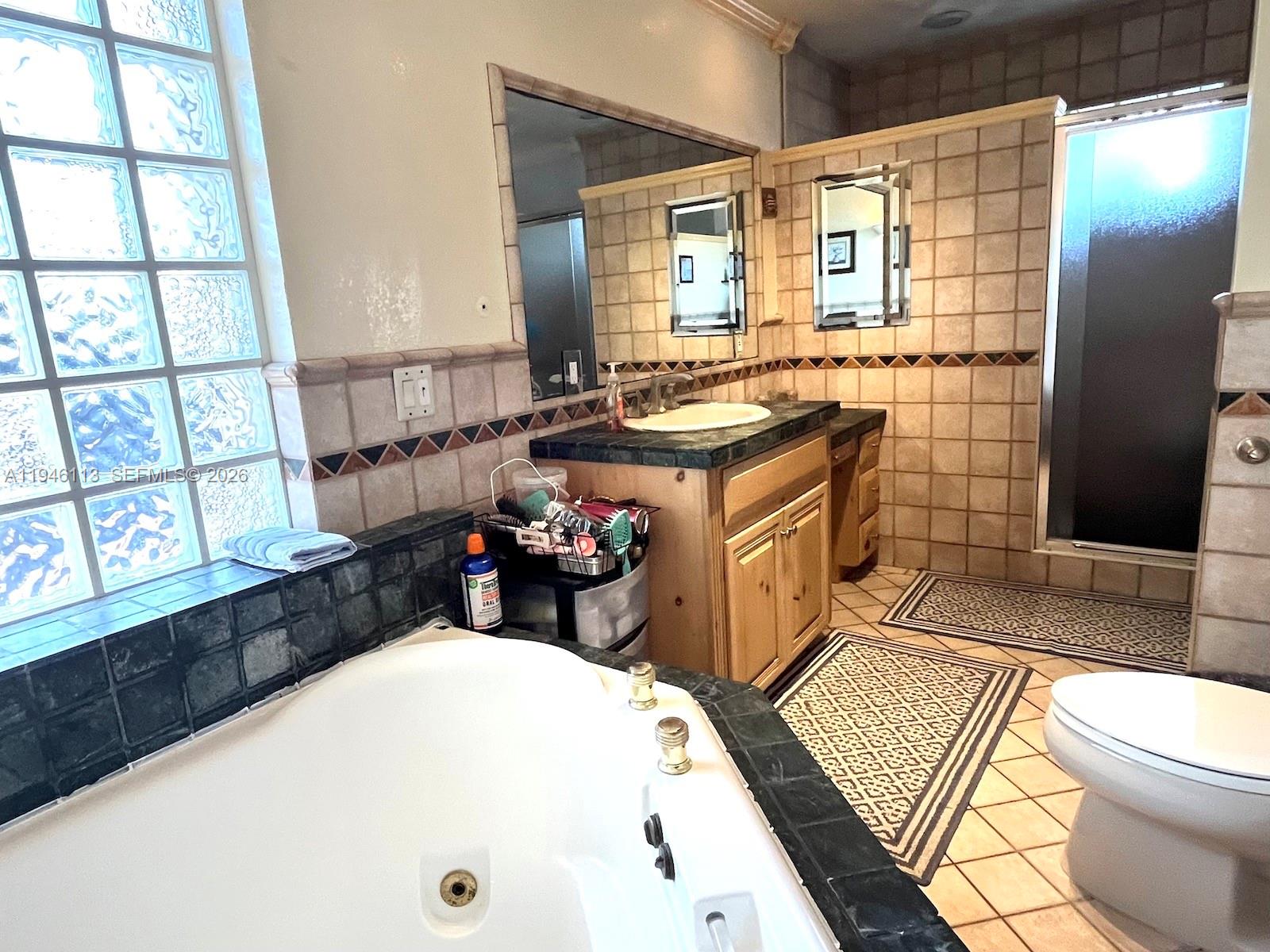 REDLANDS MANSIONS - Residential