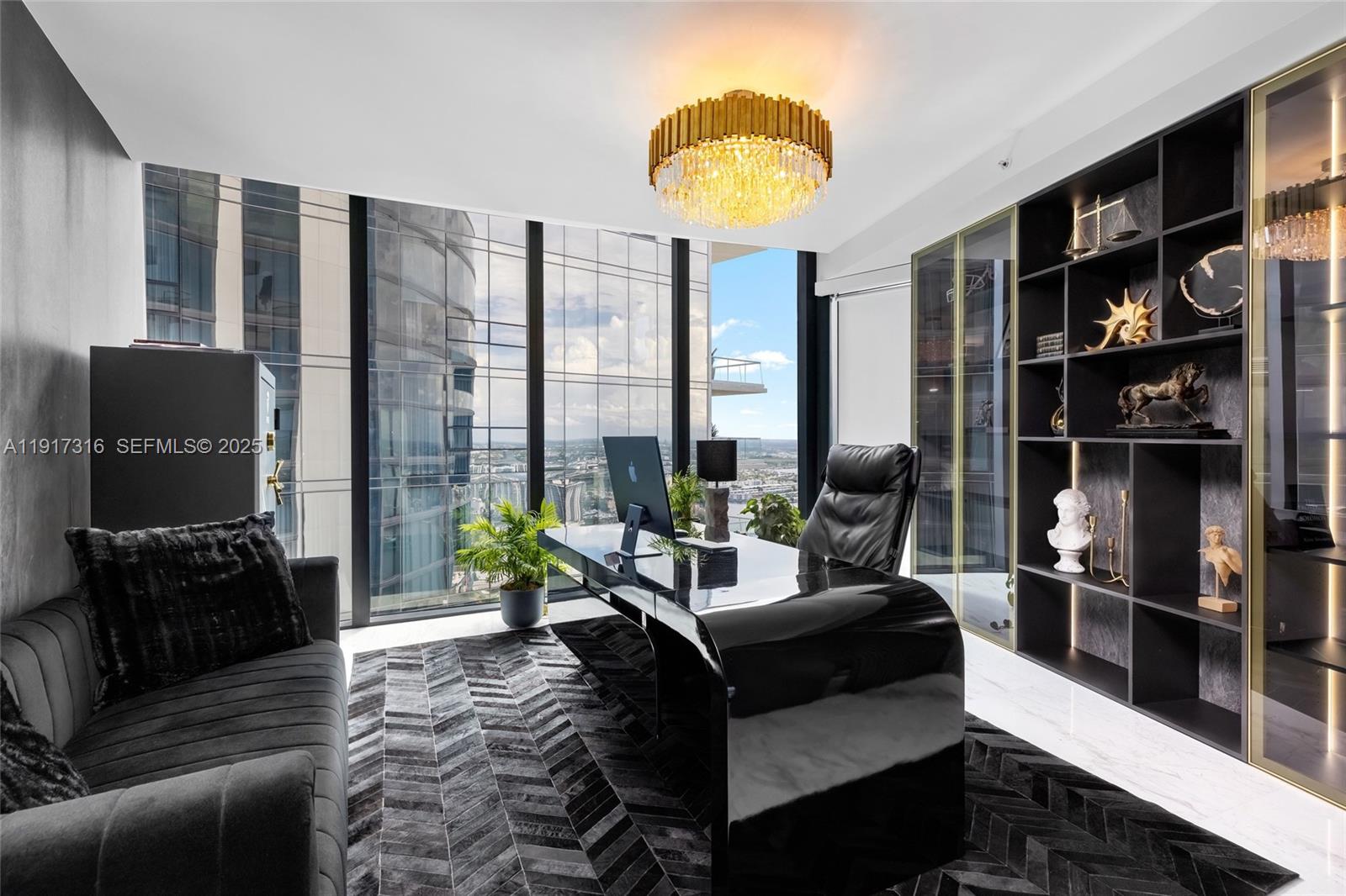 18555 COLLINS AVENUE COND - Residential