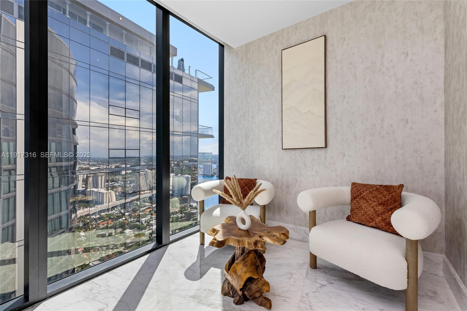 18555 COLLINS AVENUE COND - Residential