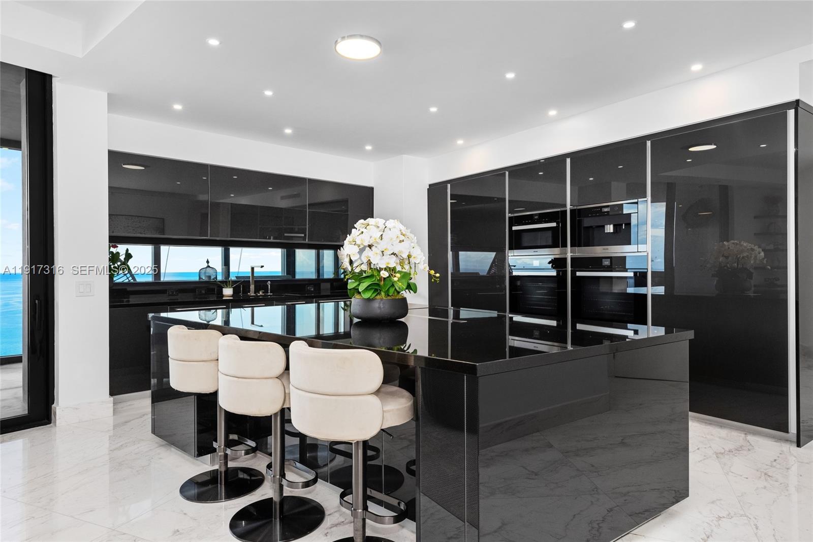 18555 COLLINS AVENUE COND - Residential