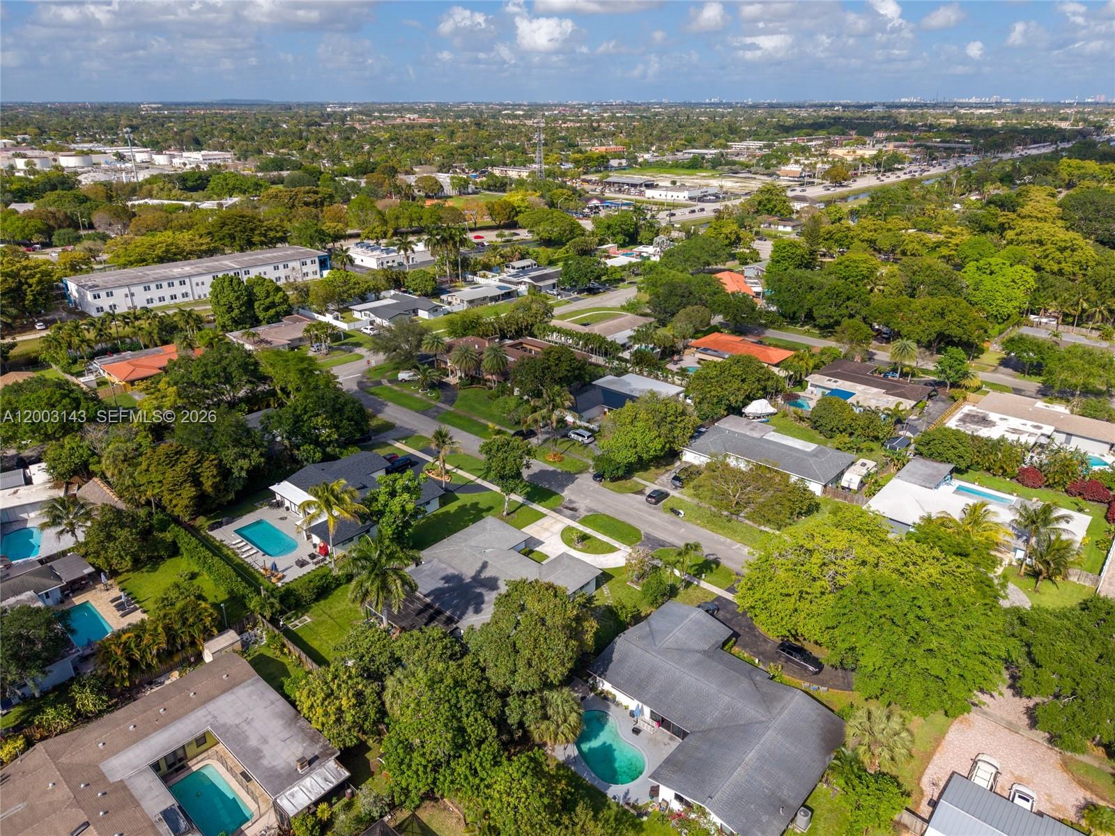 PLANTATION GARDENS SEC 5 - Residential