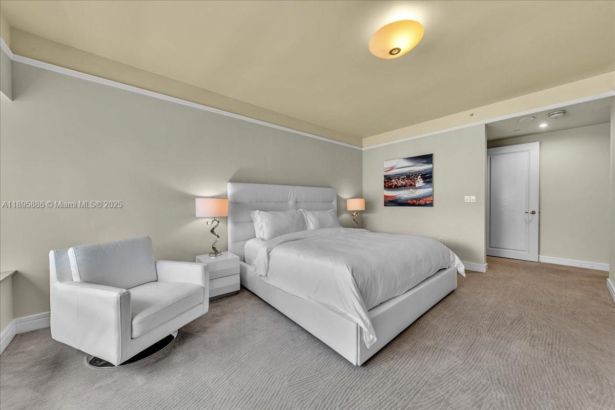 MILLENNIUM TOWER CONDOMIN - Residential