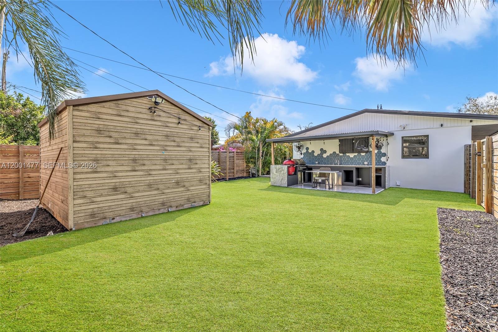 PINE BEACH - Residential