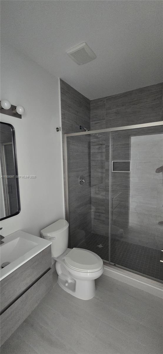 7TH AVENUE HIGHLANDS - Residential Lease