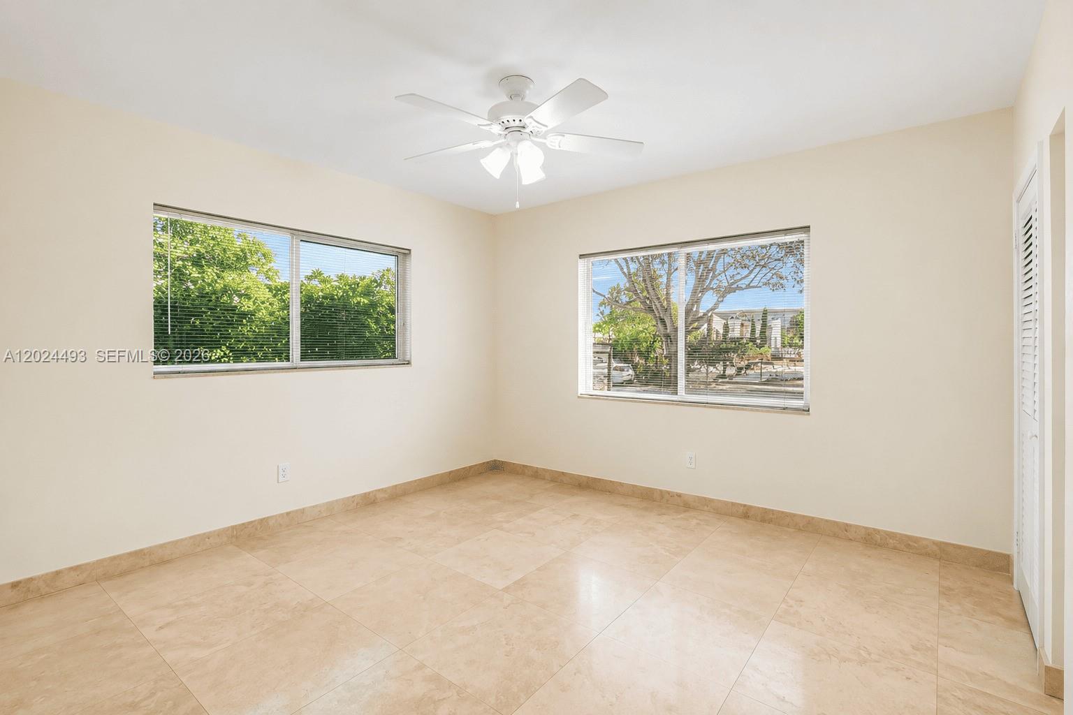 VENETIAN SEC KEYSTONE POI - Residential Lease