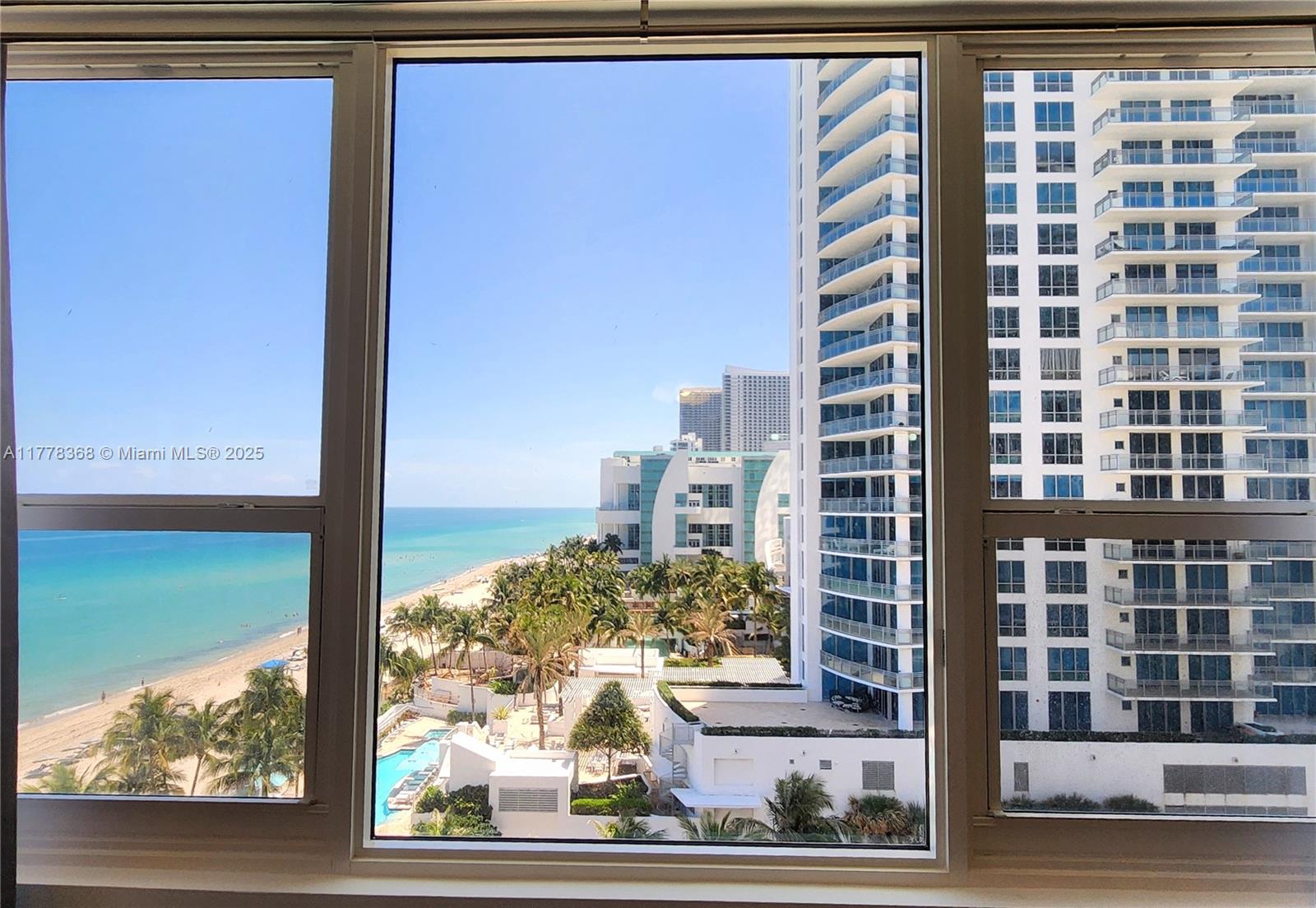 ALEXANDER TOWERS CONDO - Residential