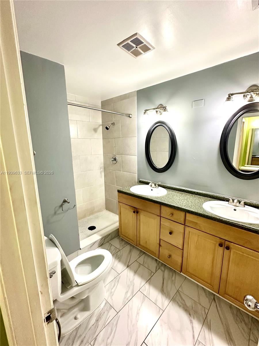 TOWNHOUSES AT JACARANDA C - Residential