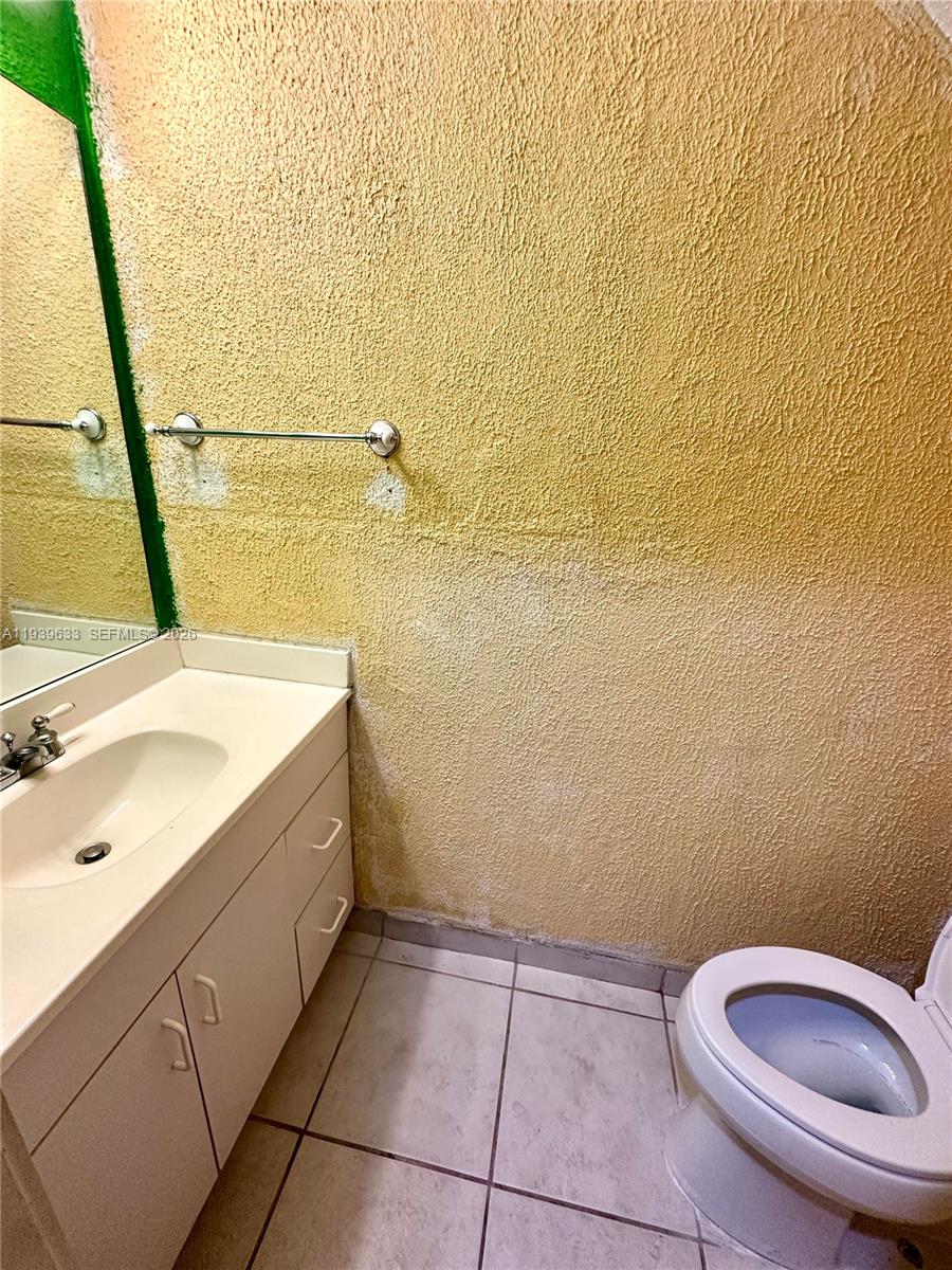 TOWNHOUSES AT JACARANDA C - Residential