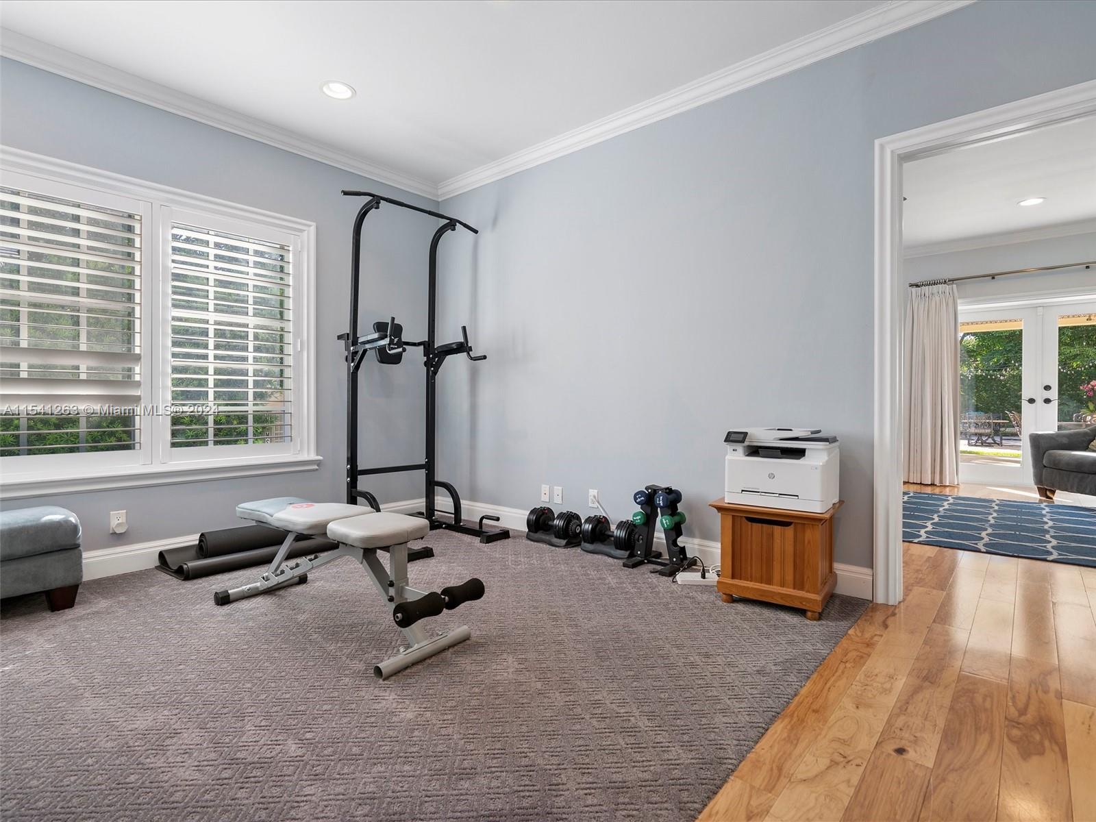 SEA RANCH LAKES - Residential