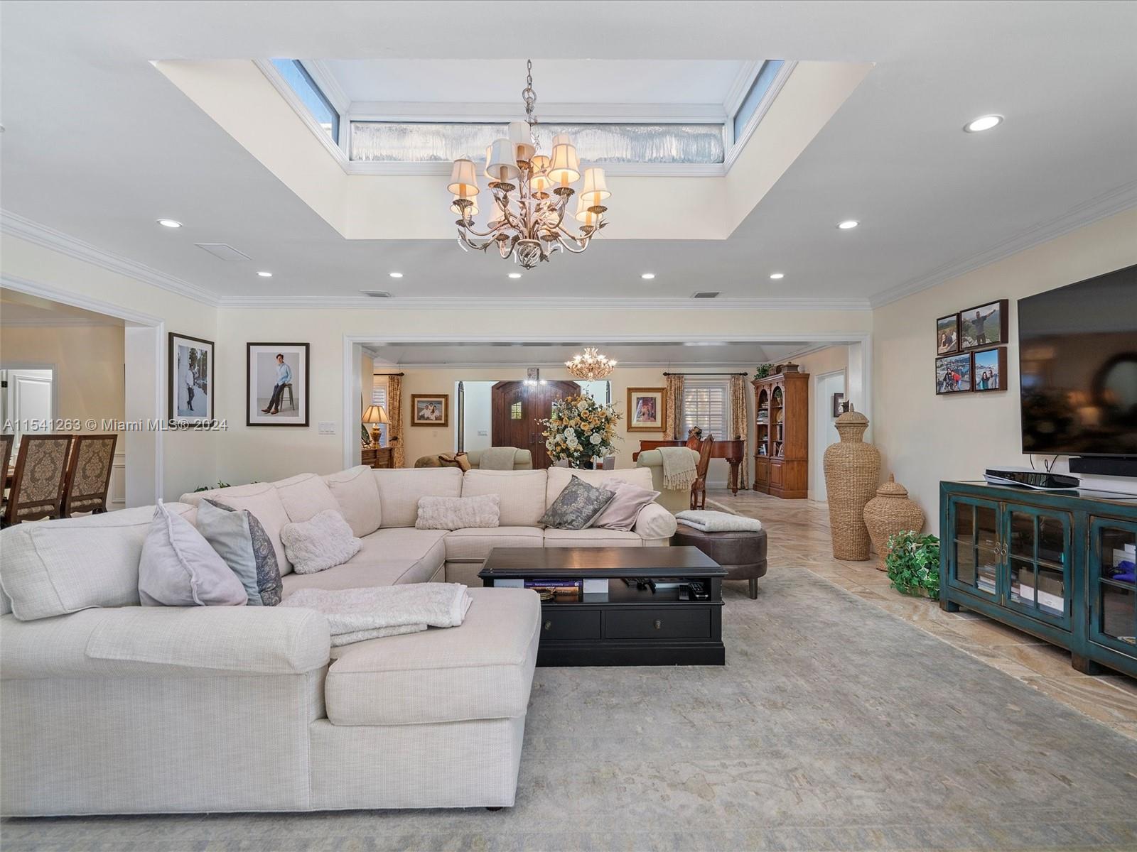 SEA RANCH LAKES - Residential