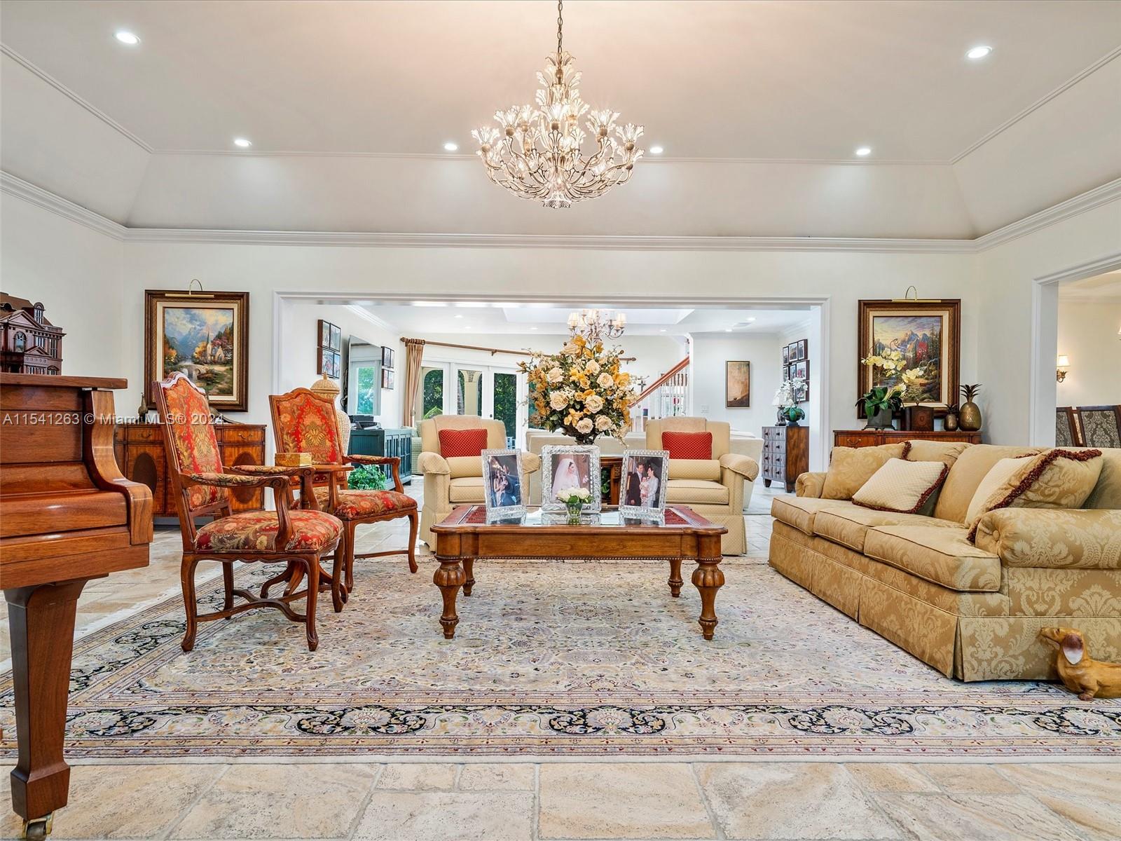 SEA RANCH LAKES - Residential