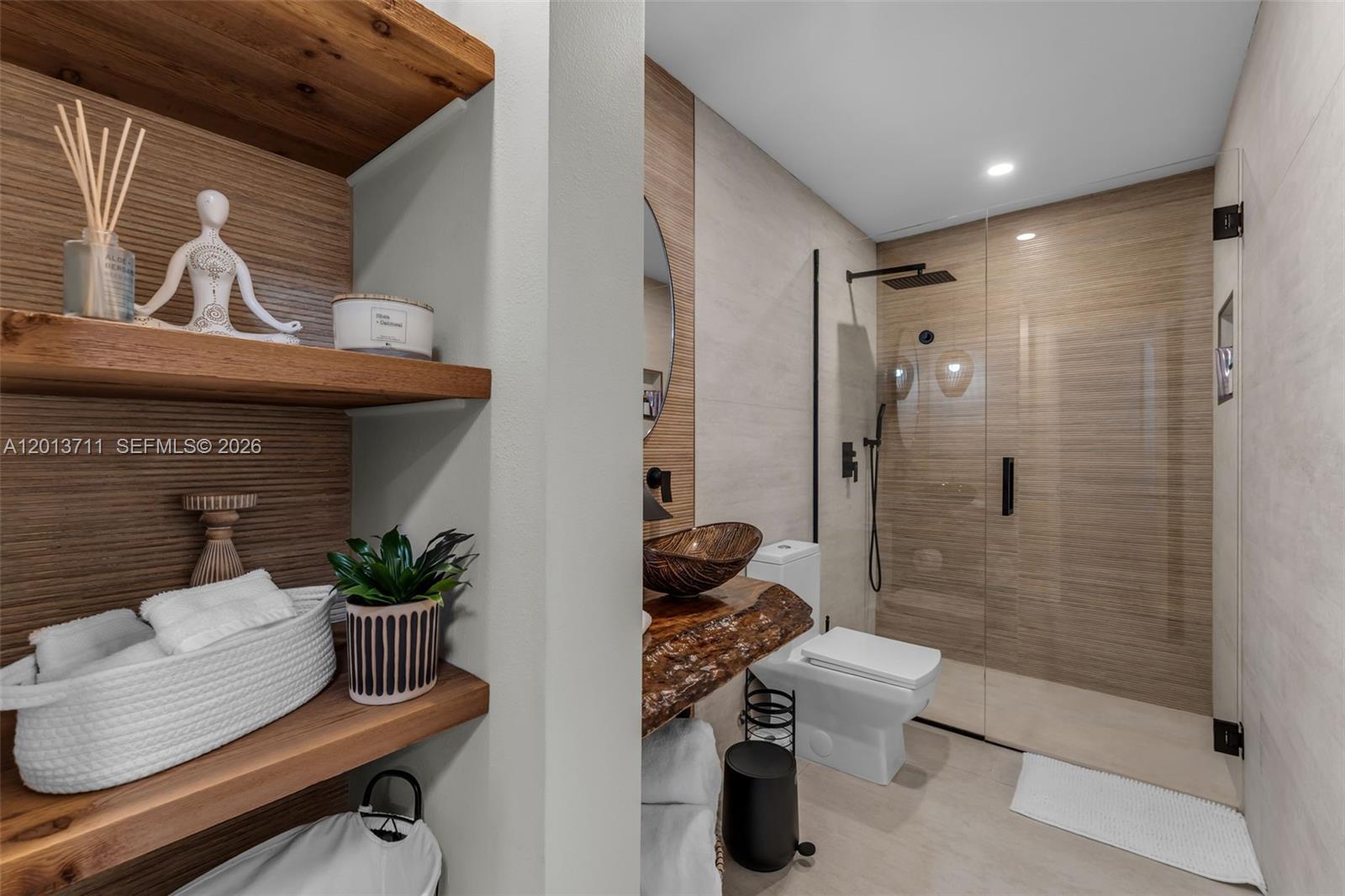 WESTWIND LAKES SEC 2 - Residential