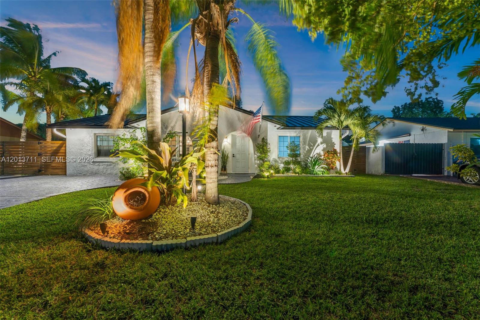 WESTWIND LAKES SEC 2 - Residential