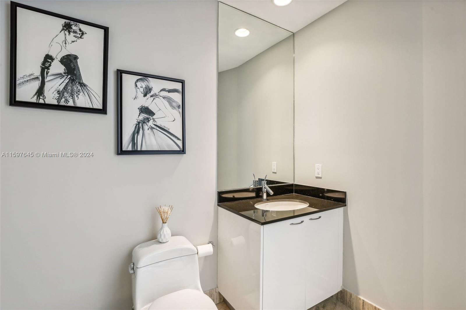 TDR TOWER I CONDO - Residential