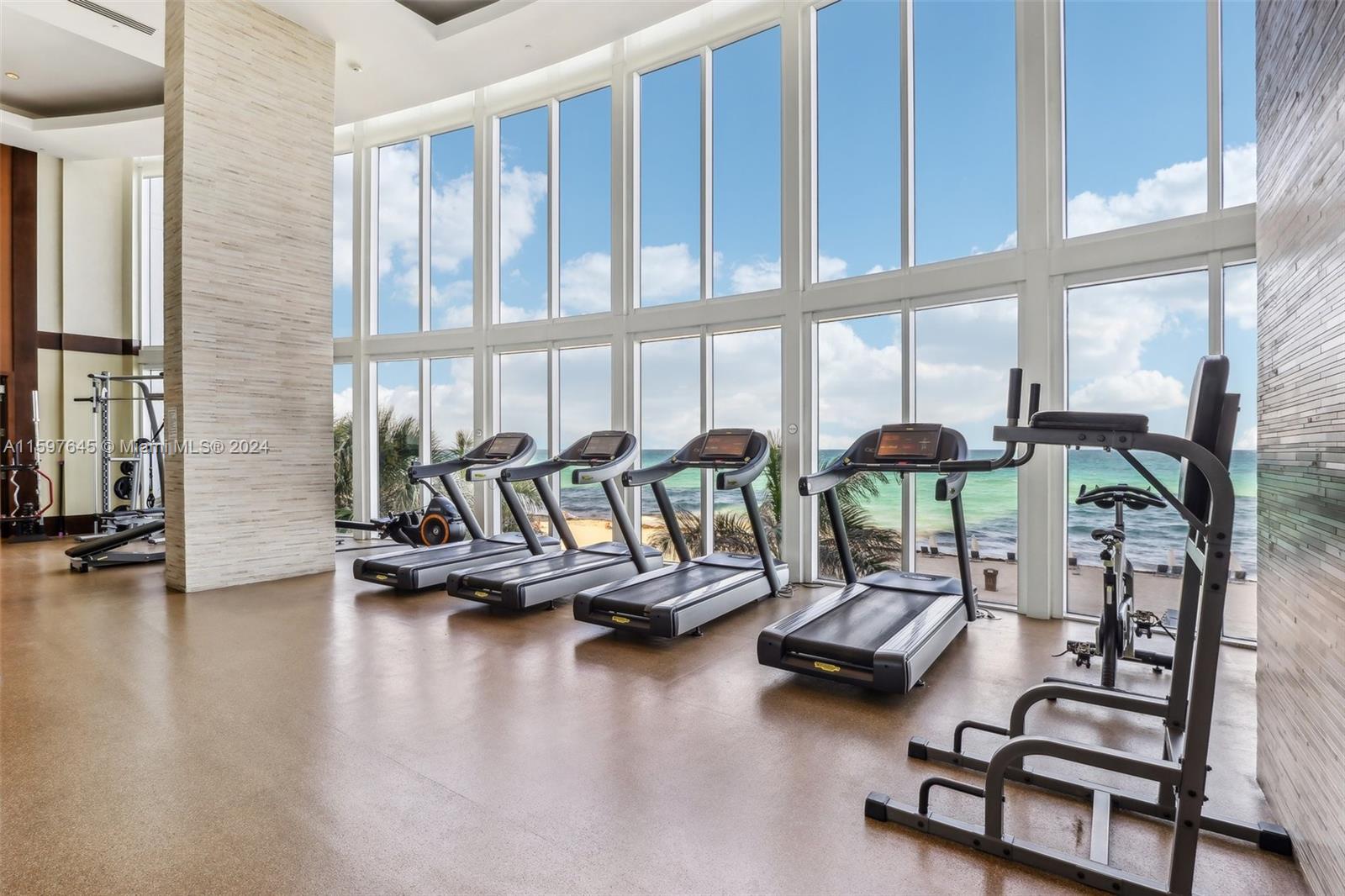 TDR TOWER I CONDO - Residential