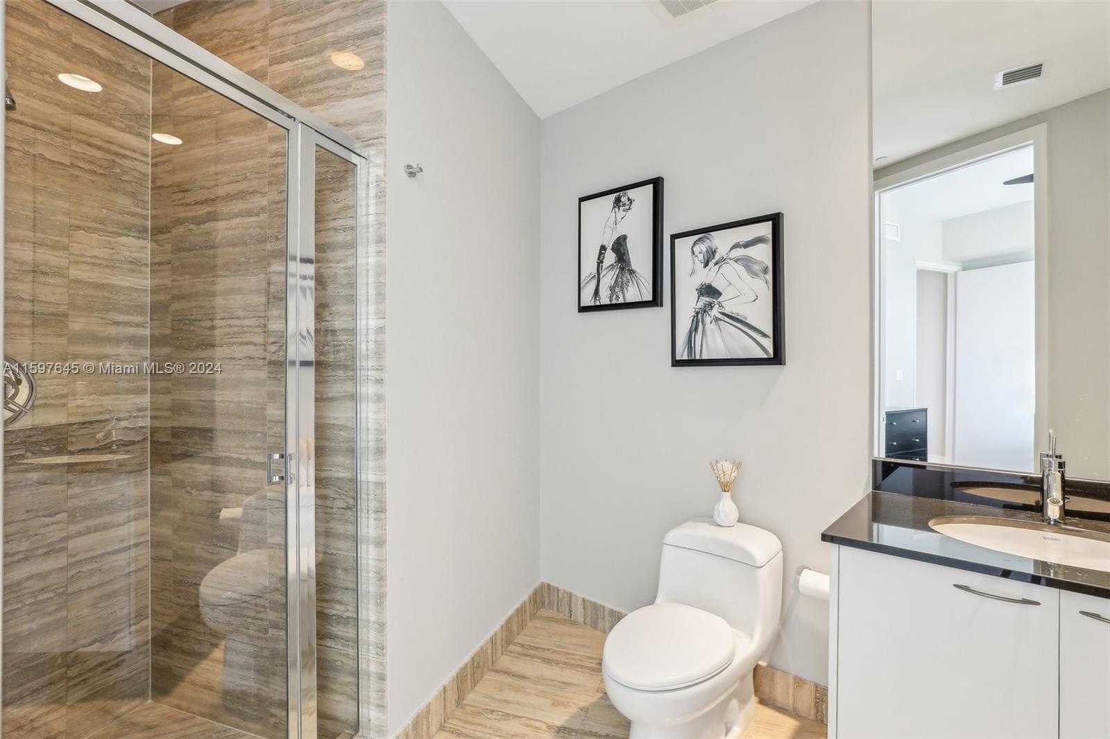 TDR TOWER I CONDO - Residential