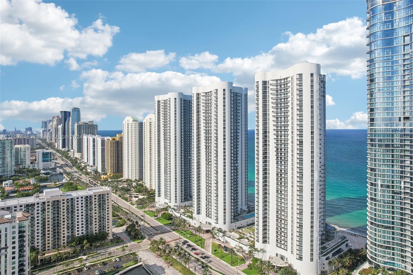 TDR TOWER I CONDO - Residential