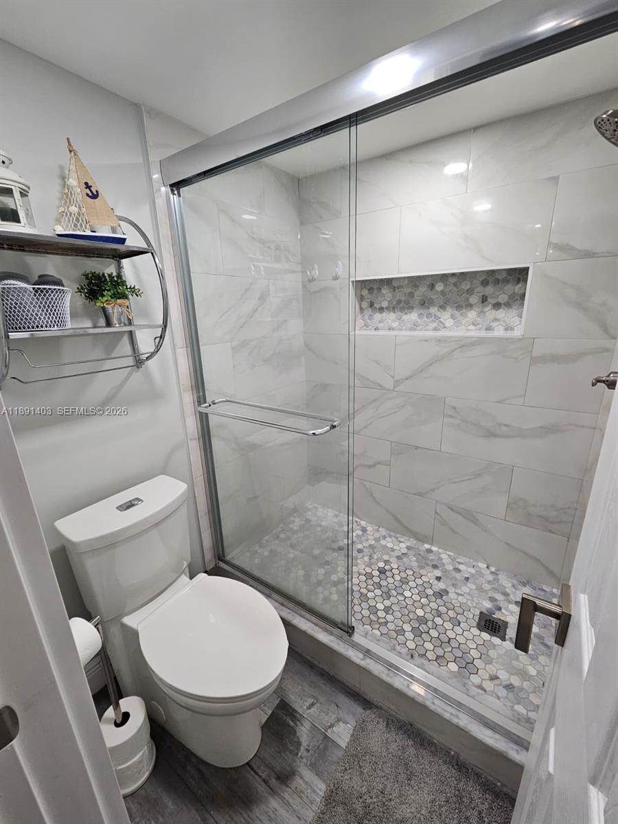 KARANDA VILLAGE II-B COND - Residential