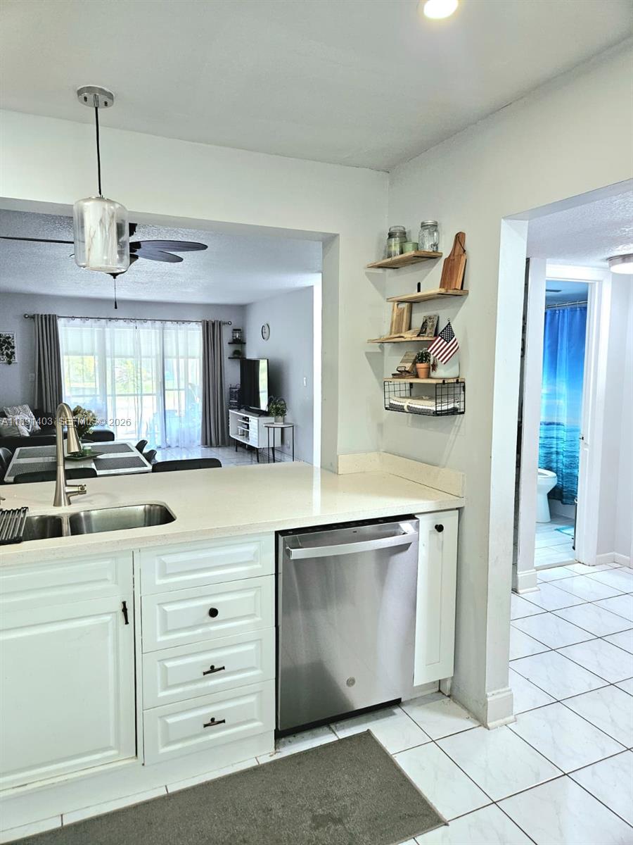 KARANDA VILLAGE II-B COND - Residential